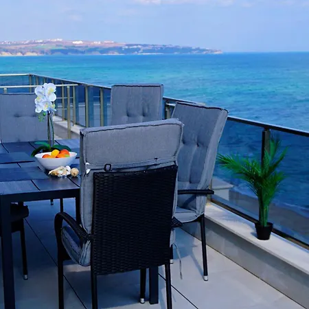 бийч вю - View Apartman *