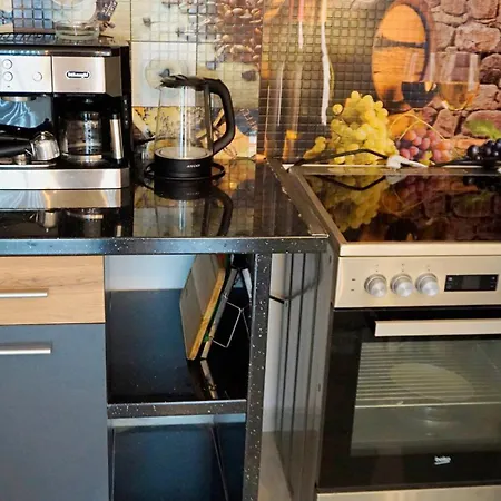 бийч вю - View Apartman